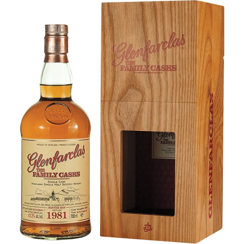 BCLIQUOR Glenfarclas - Family Cask 1981 W18 Cask 1085