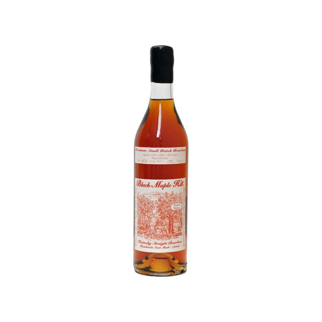 Black Maple Hill Premium Small Batch Straight Bourbon Whiskey