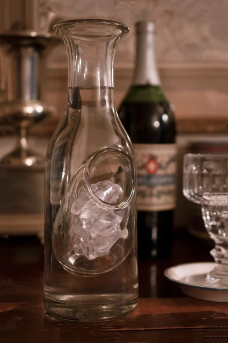 Ice Reservoir Carafe