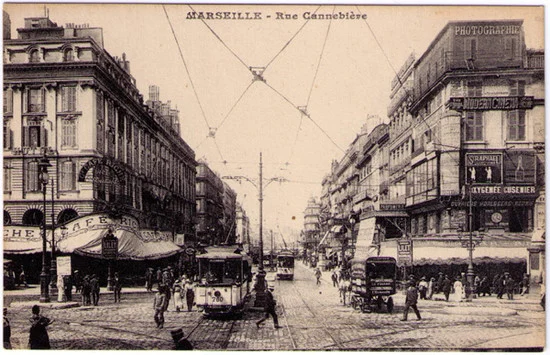 Marseille - Oxygenee Cusiner Postcard 46002