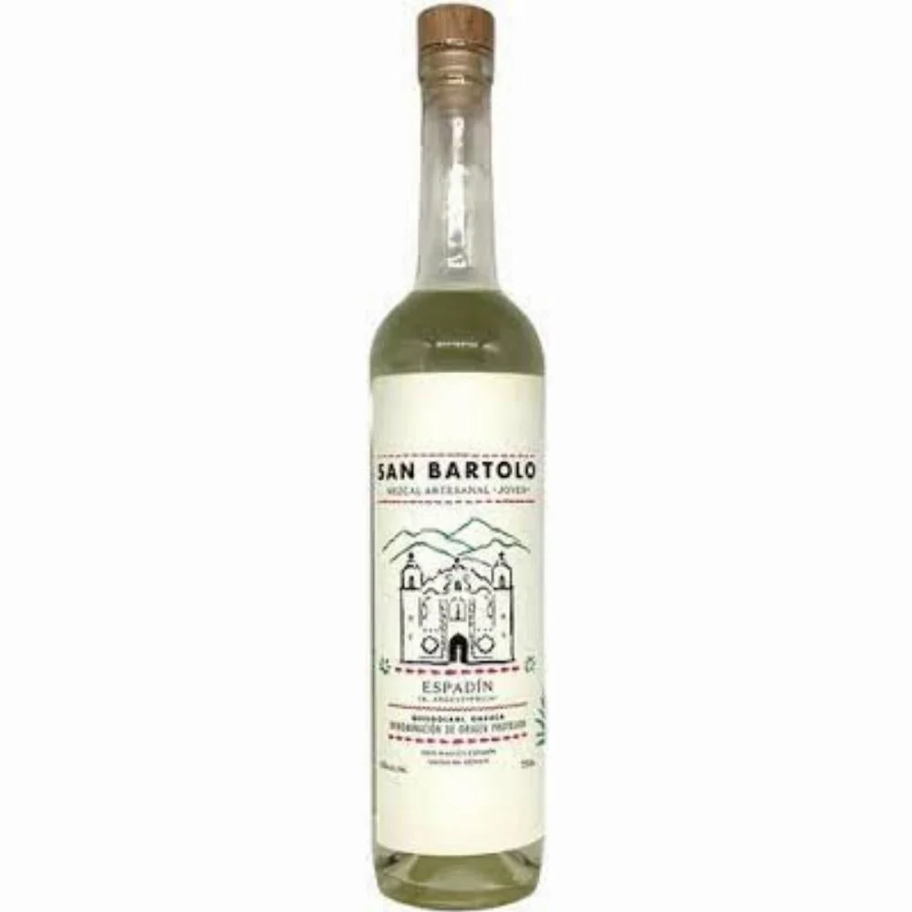 San Bartolo Mezcal Maguey Espadin Valentin Joven Mezcal Artesanal QUIEGOLANI 750ml